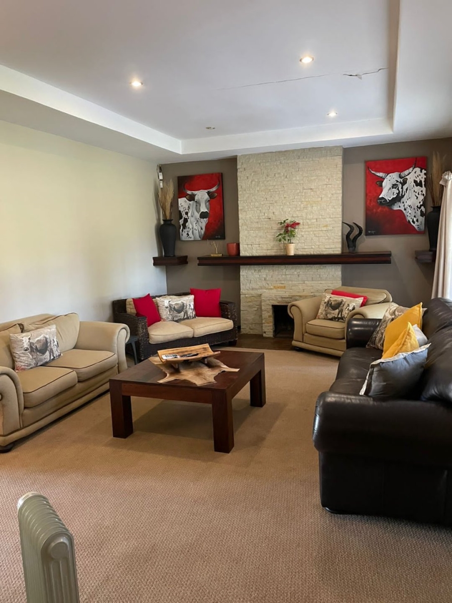  Bedroom Property for Sale in Bloemhof North West